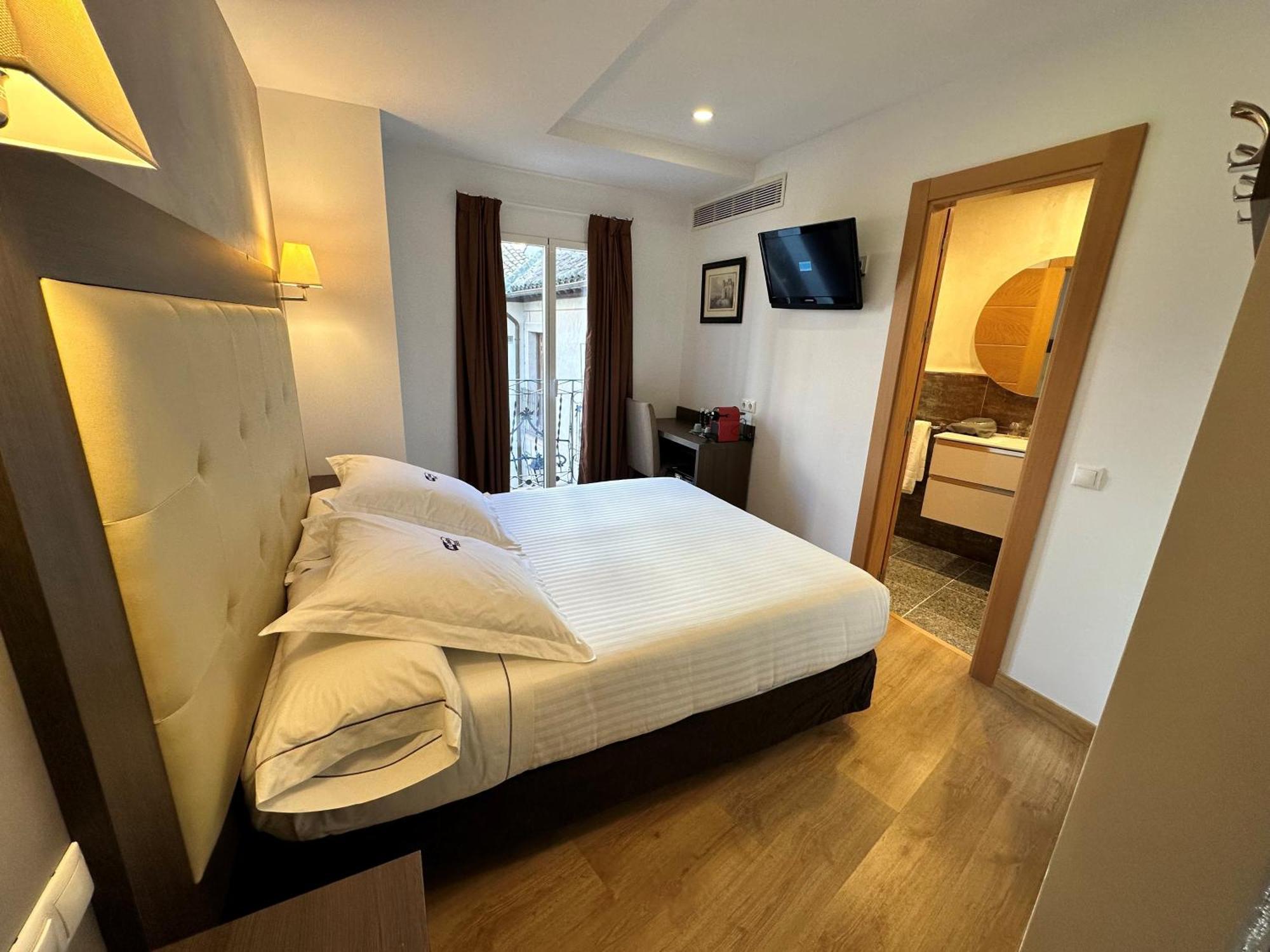 Antidoto Rooms Zocodover Check-In On Line Toledo Exterior foto