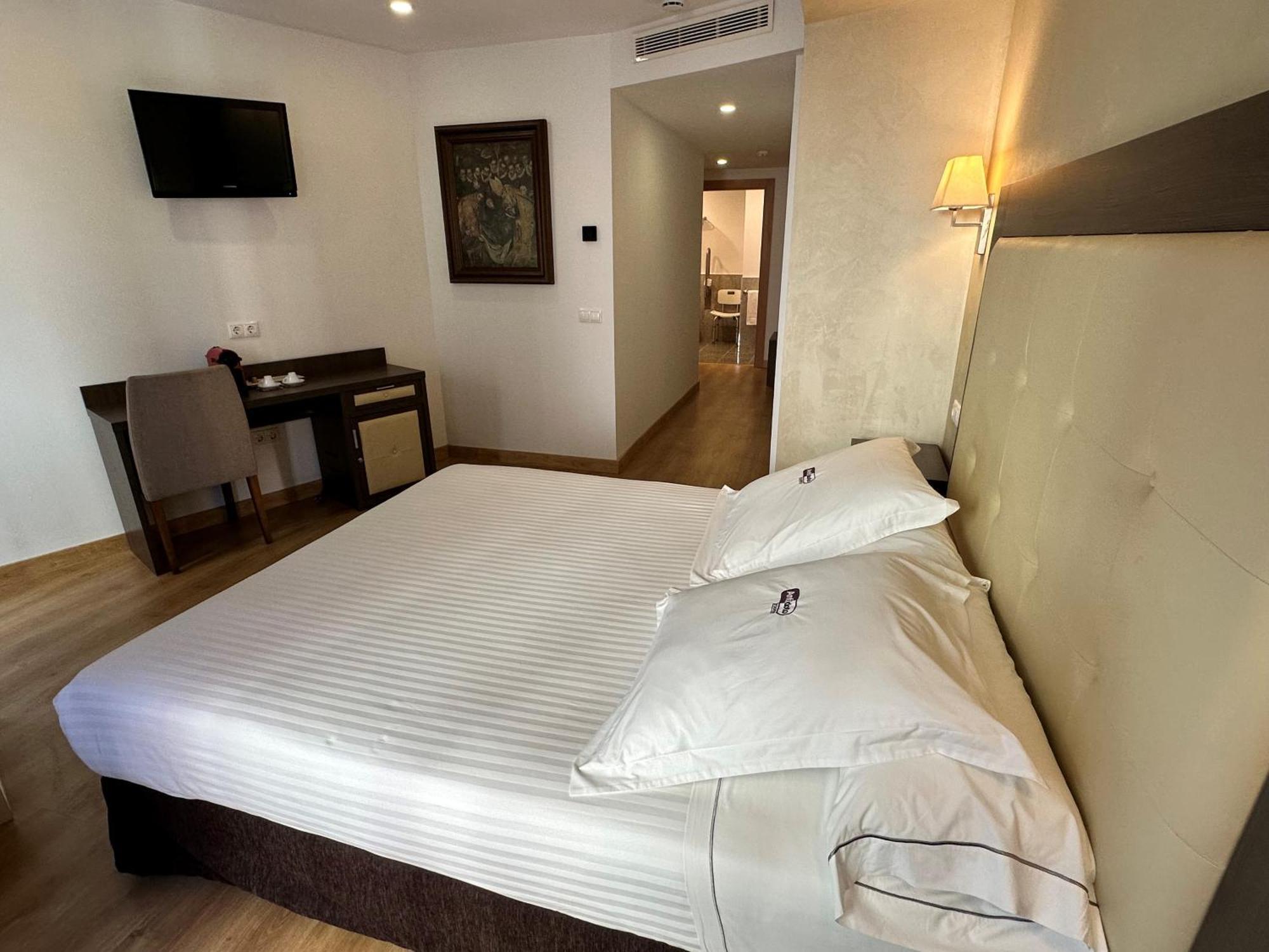 Antidoto Rooms Zocodover Check-In On Line Toledo Exterior foto